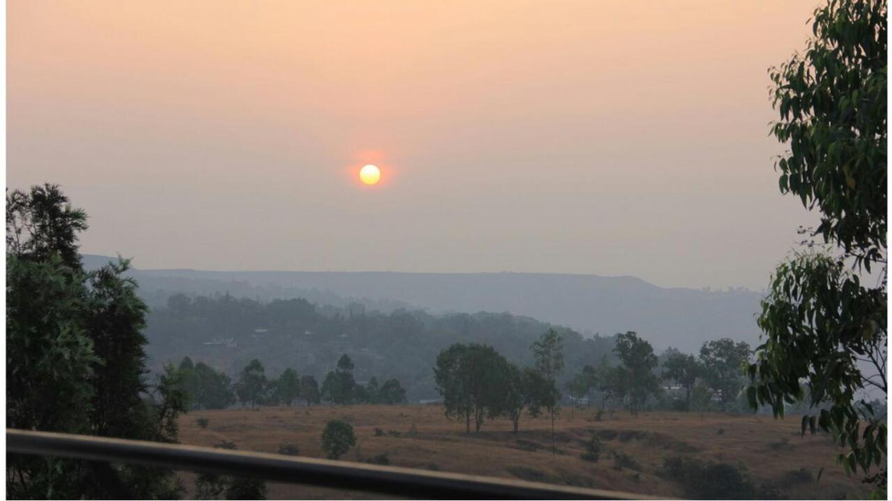 Vila Inaya Bungalow Panchgani Exteriér fotografie